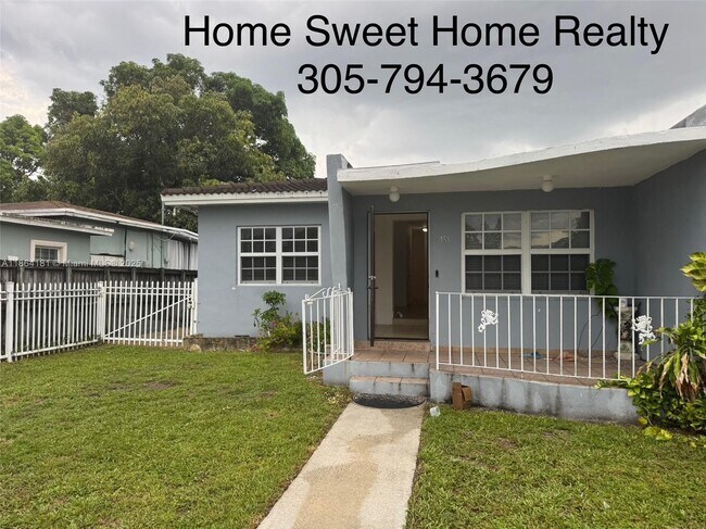 458 SE 3rd St in Hialeah, FL - Building Photo - Building Photo