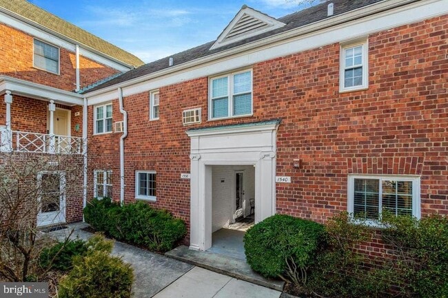 1538 Mt Eagle Pl in Alexandria, VA - Building Photo - Building Photo