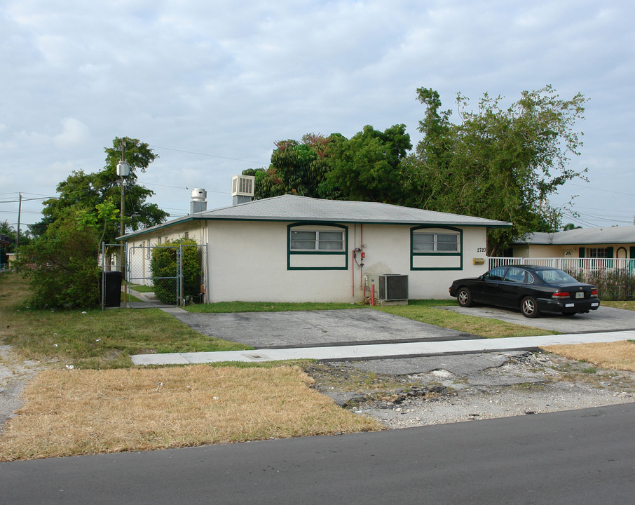 2720-2730 SW 6th Ct in Fort Lauderdale, FL - Building Photo