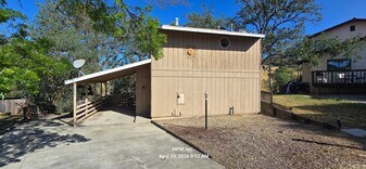 2889 Old Wrangler Ln in Paso Robles, CA - Building Photo