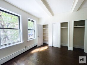 WEST 79 STREET in New York, NY - Foto de edificio - Building Photo