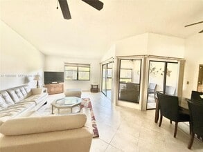 3310 Perimeter Dr in Greenacres, FL - Building Photo - Building Photo