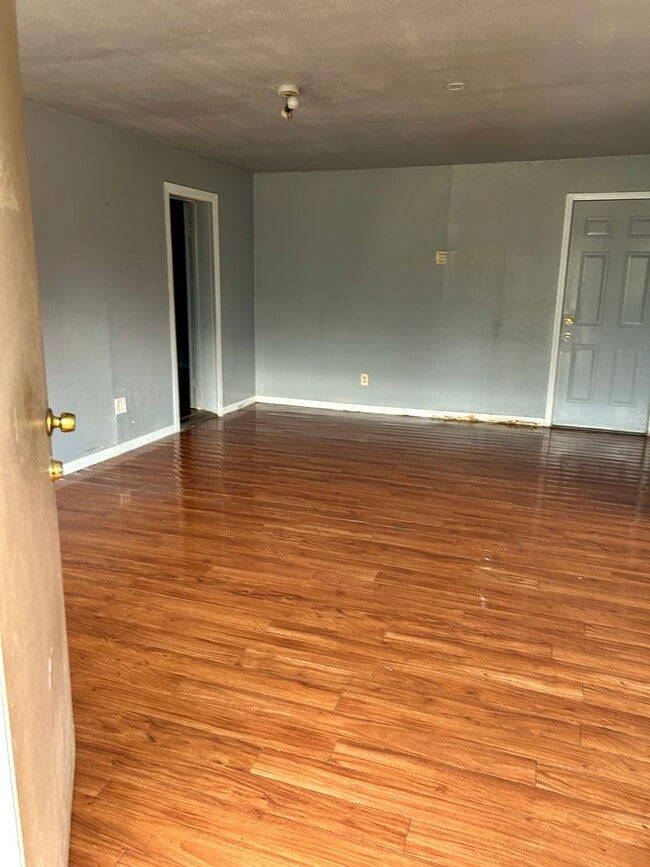 6431 W Canal Blvd in Shreveport, LA - Building Photo - Building Photo