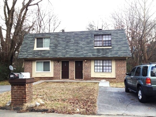 property at 1154-1156 Hamilton Cir NW