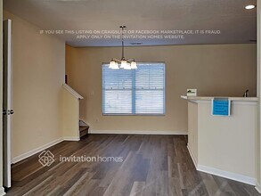 1422 Moondance Ln in Charlotte, NC - Foto de edificio - Building Photo