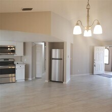 13131 Lawrence St in Spring Hill, FL - Building Photo - Building Photo