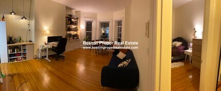 300 Marlborough St in Boston, MA - Foto de edificio - Building Photo