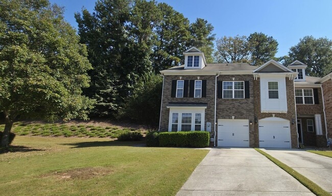 property at 3425 Fernview Dr