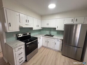 1280 Townsend Ave in New Haven, CT - Building Photo - Building Photo