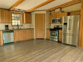 91 White Roe in Livingston Manor, NY - Building Photo - Building Photo
