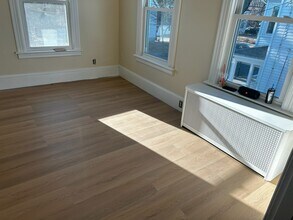 279 Nottingham St, Unit 279 Nottingham St. in Springfield, MA - Foto de edificio - Building Photo