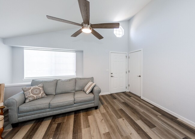 3680 Hazelwood Ct in Colorado Springs, CO - Building Photo - Building Photo