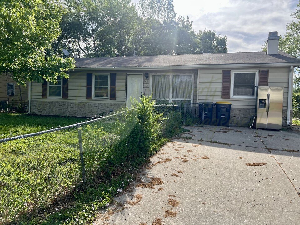 4313 Ditzler Ave in Kansas City, MO - Building Photo