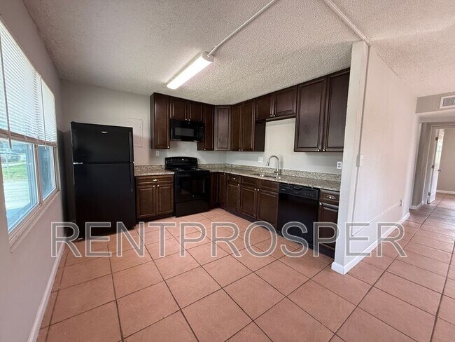 220 Garden Ave in Orlando, FL - Building Photo - Building Photo