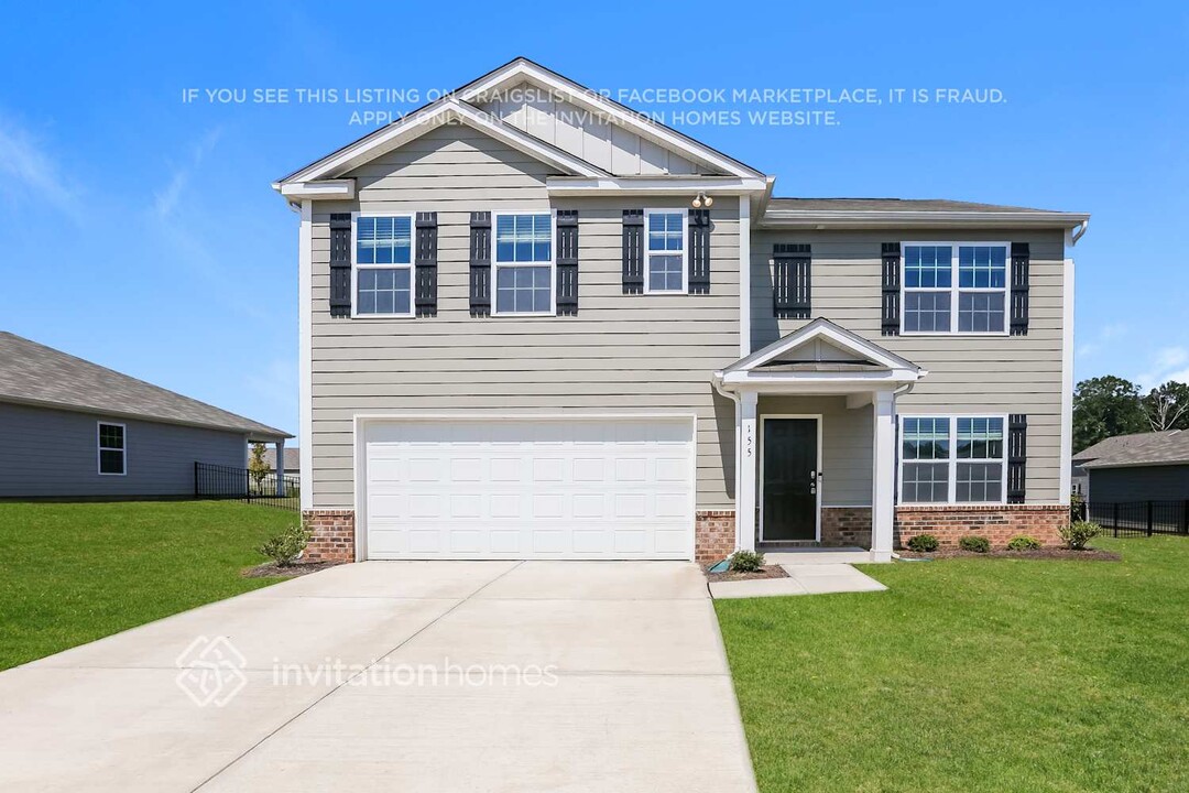 155 Allston Wy in Troutman, NC - Foto de edificio