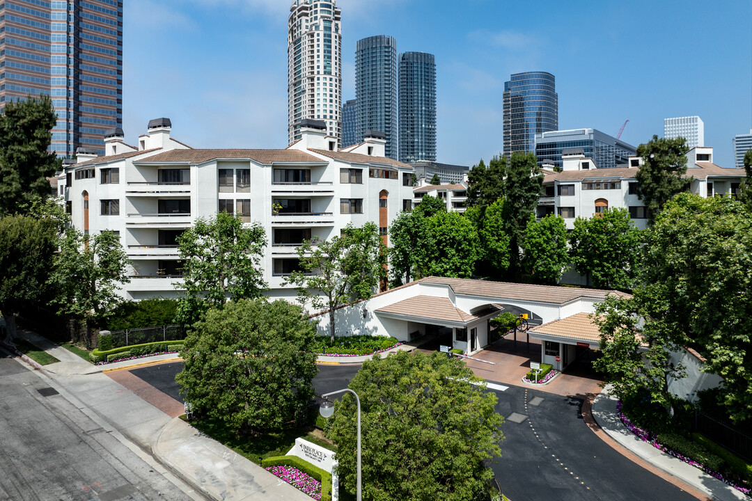 Century Woods in Los Angeles, CA - Foto de edificio