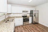 1777 Hillview Ave photo'