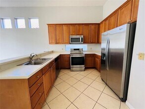 8413 St Marino Blvd in Orlando, FL - Building Photo - Building Photo