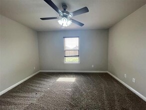 3033 Weave Ct in Granbury, TX - Building Photo - Building Photo