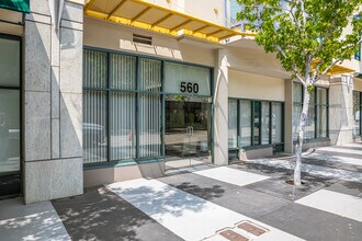 Horizons in San Diego, CA - Foto de edificio - Building Photo