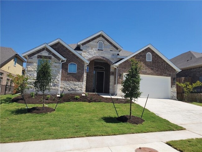 property at 982 Wild Pecan Lp