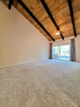 255 S Rengstorff Ave in Mountain View, CA - Building Photo - Building Photo