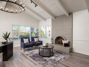 Alderwood in Chula Vista, CA - Foto de edificio - Building Photo