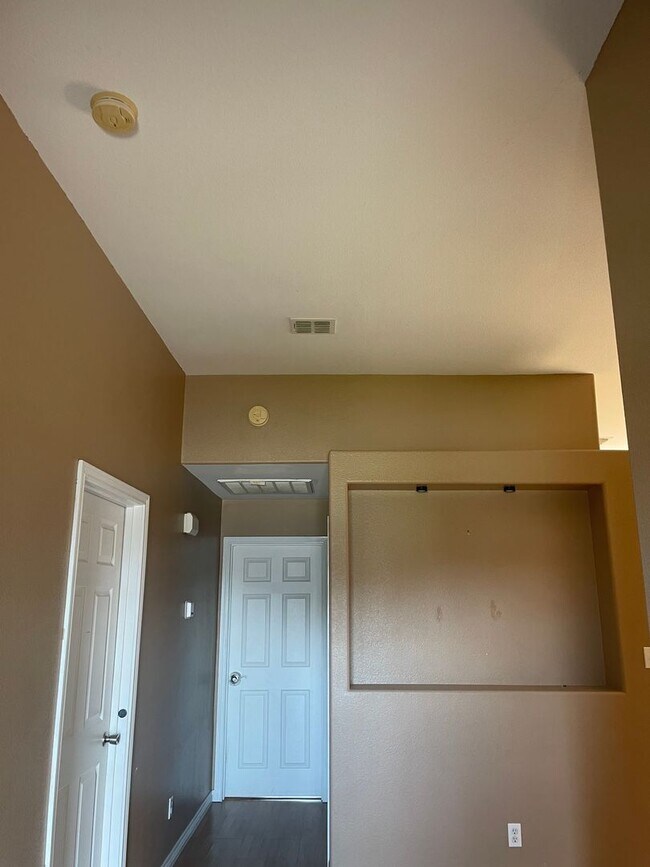 2002 Brook Ln in Kingsville, TX - Building Photo - Building Photo