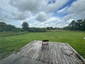1063 Peach St in Lehigh Acres, FL - Building Photo - Building Photo