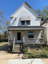2027 W 105th St in Cleveland, OH - Building Photo - Building Photo
