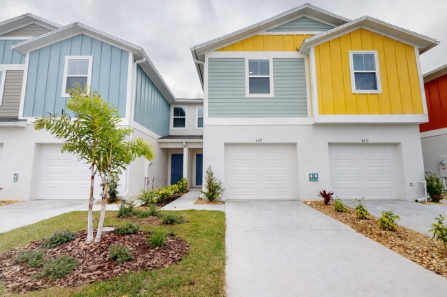 property at 4317 Hillock Blvd