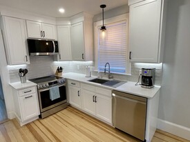 99 Hudson St, Unit 2 in Somerville, MA - Building Photo