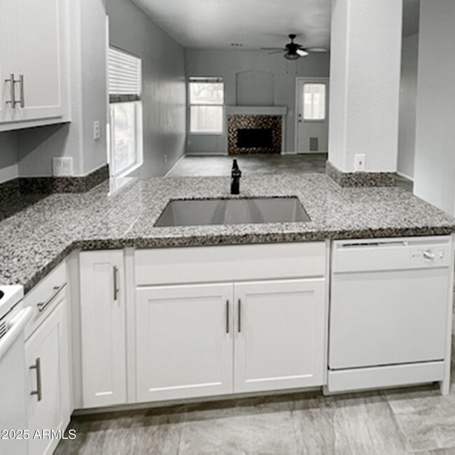 1961 N Hartford St in Chandler, AZ - Building Photo - Building Photo