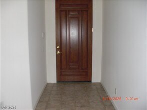 9 Morninglow Pass in Henderson, NV - Building Photo - Building Photo