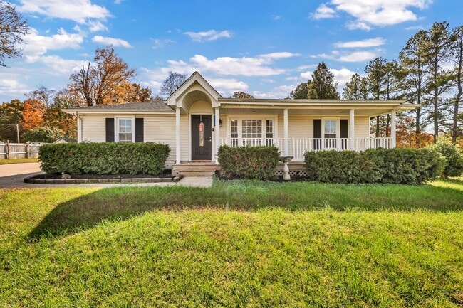 property at 2906 Pace Rd