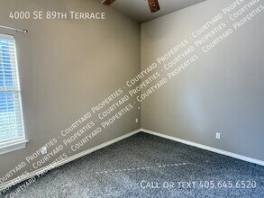 4000 SE 89th Terrace in Oklahoma City, OK - Building Photo - Building Photo