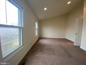 10604 Greta Lynn Ct in Fredericksburg, VA - Building Photo - Building Photo