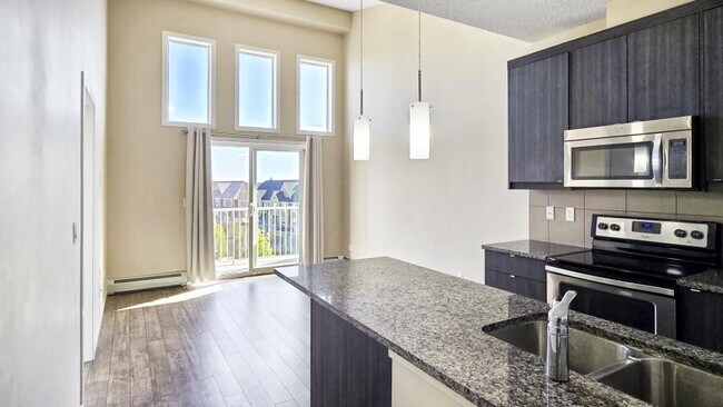 402 Marquis Ln SE in Calgary, AB - Building Photo - Building Photo