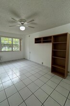 6484 Indian Creek Dr, Unit 107 in Miami Beach, FL - Building Photo - Building Photo
