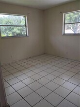 8704 NW 35th St, Unit 201 in Coral Springs, FL - Foto de edificio - Building Photo