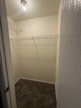 8626 Valley Crest Ln in Houston, TX - Foto de edificio - Building Photo