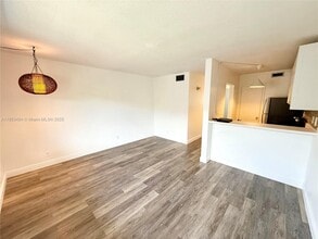 1000 SE 15th St in Fort Lauderdale, FL - Building Photo - Building Photo