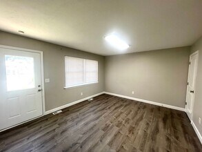 3502 Ipswich Ln in St. Charles, MO - Building Photo - Building Photo