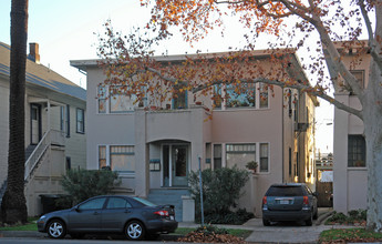 1605 28th St in Sacramento, CA - Building Photo - Building Photo