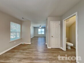 120 Honeywood Ave in Charlotte, NC - Building Photo - Building Photo