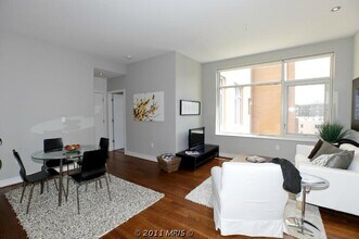 1348 Euclid St NW in Washington, DC - Building Photo - Building Photo