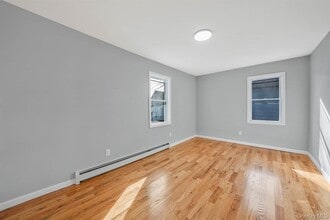 116-33 Mexico St in Queens, NY - Building Photo - Building Photo
