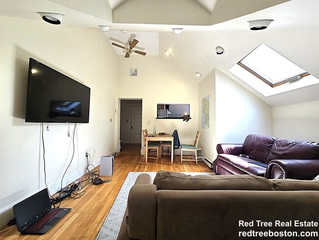 property at 747 Washington St