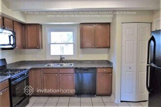 183 Queenswood Rd in Bolingbrook, IL - Building Photo - Building Photo