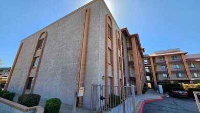 17 E Ruth Ave in Phoenix, AZ - Building Photo - Building Photo